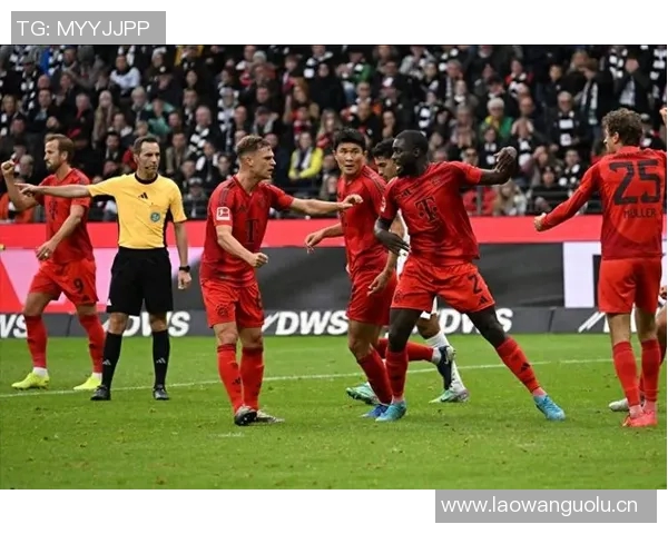 金玟哉因脚部与肩部疼痛缺席法兰克福比赛前景堪忧