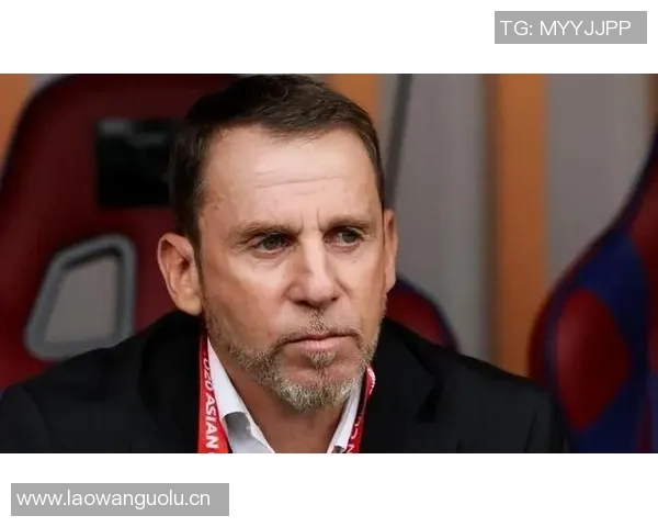 国足主帅人选或在十月揭晓足协倾向于经验丰富的欧洲教练 国足主帅人选或在十月揭晓足协倾向于经验丰富的欧洲教练