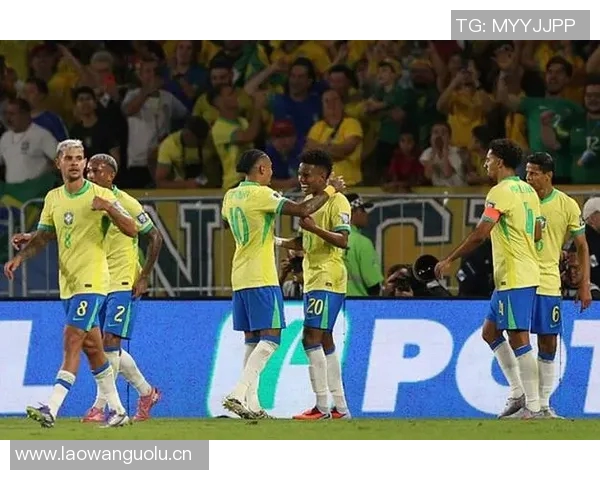 吉马良斯赛前提醒埃斯特旺对方后卫可能失误助攻成功喜悦分享