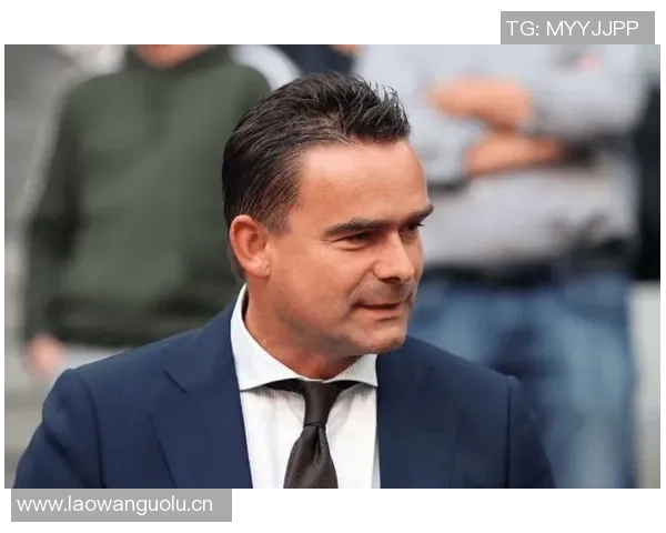 奥维马斯坚定留在安特卫普阿贾克斯主帅更迭频繁引发关注