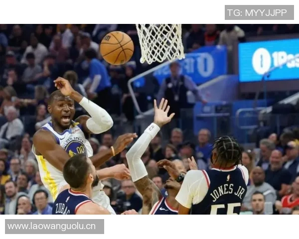 快船勇士季前赛收官战比尔有望迎来首秀精彩对决即将上演 快船勇士季前赛收官战比尔有望迎来首秀精彩对决即将上演