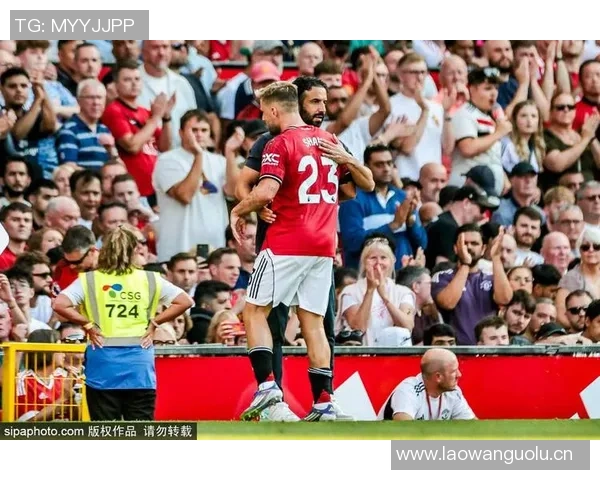 曼联面临阵容危机姆伯莫和马兹拉维将征战非洲杯