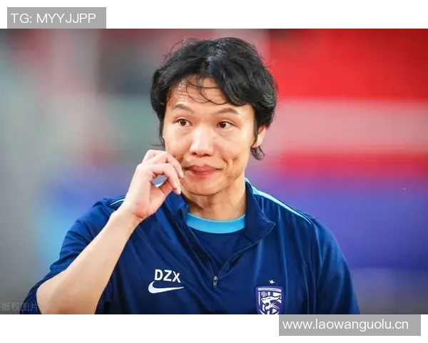 邓卓翔参加A级教练员培训班明年是否执教三镇仍待确认